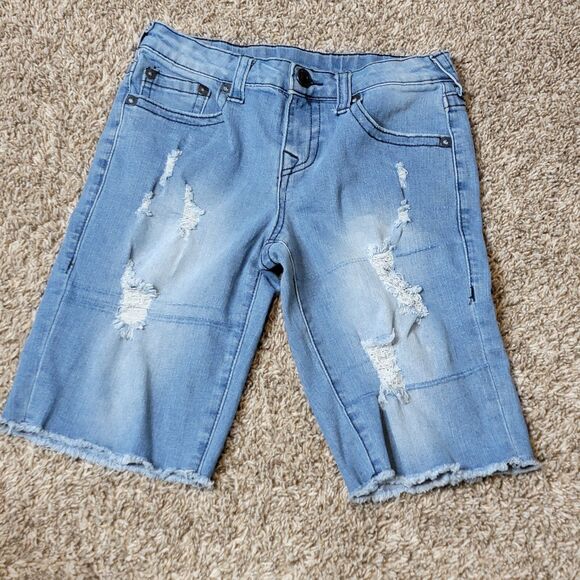 True Religion Geno Girl's Size 10 Relaxed Slim Denim Shorts Raw Hem Light Wash - Picture 1 of 11